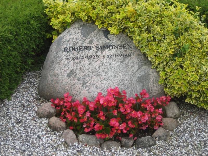 Robert Simonsen.jpg